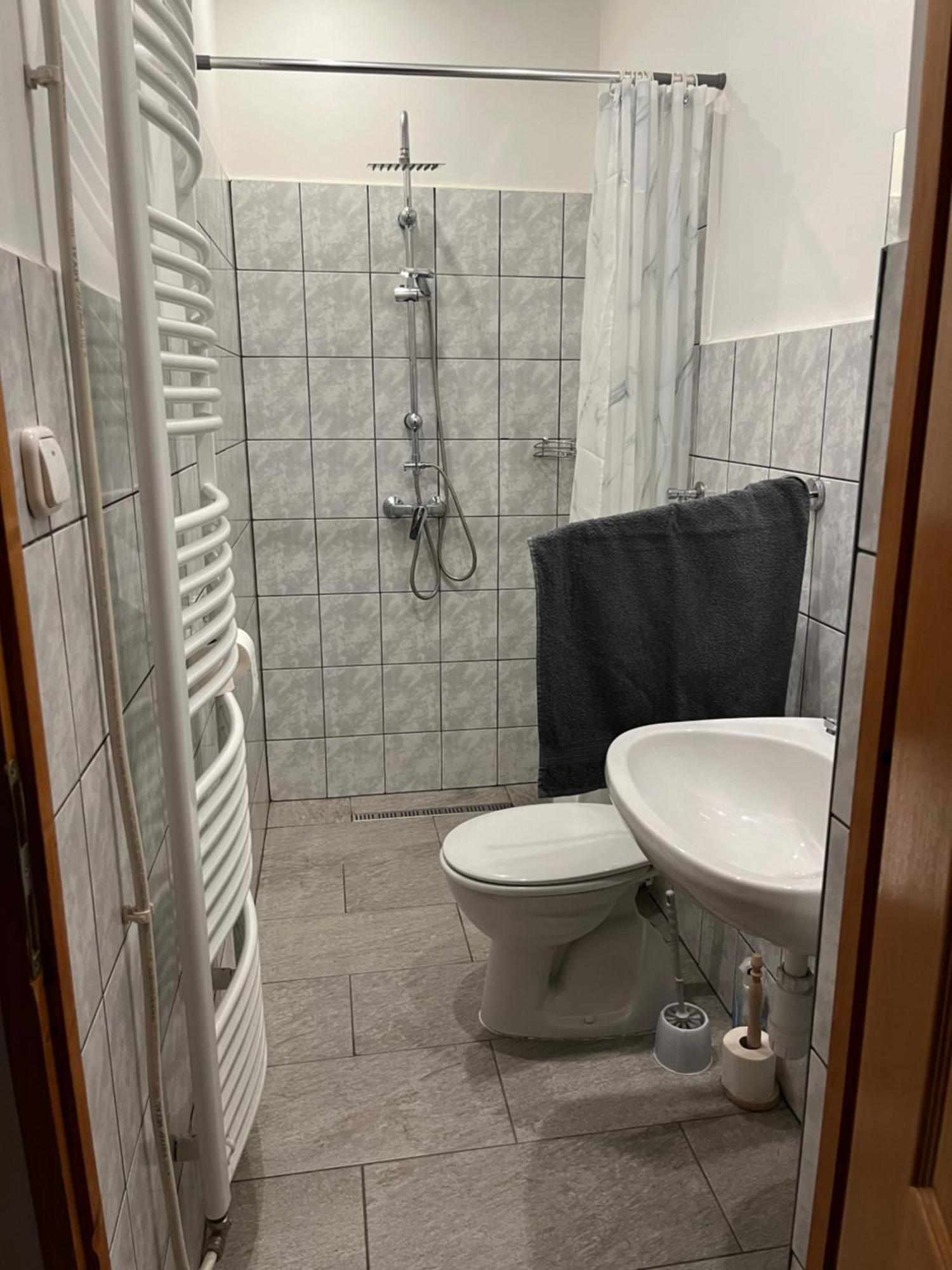 Hangulat Szallo Zalaszentbalazs Buitenkant foto