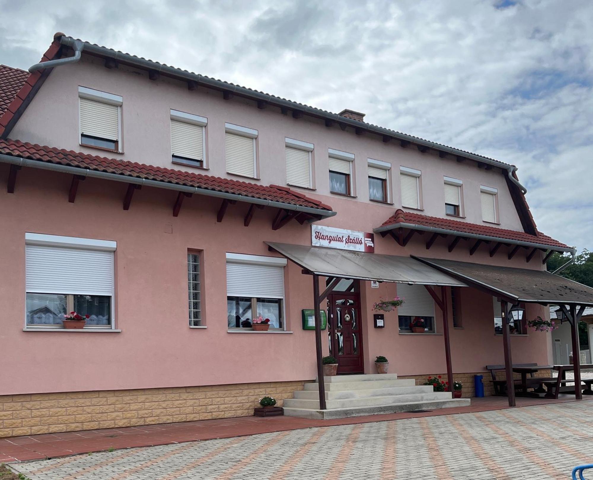 Hangulat Szallo Zalaszentbalazs Buitenkant foto